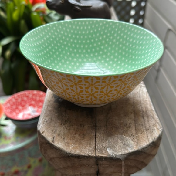 Set of four Colorful Patterned Bowls. NEW. With tags. - Picture 4 of 13